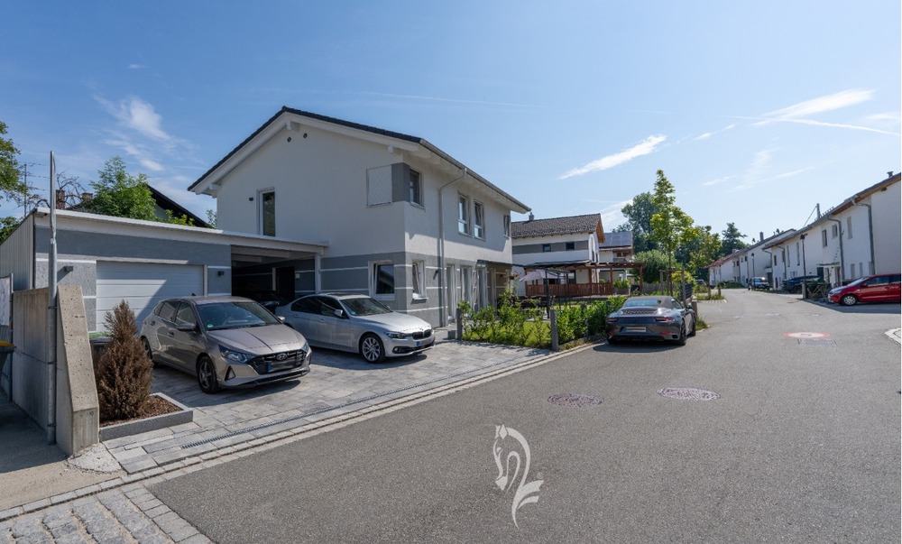 Thumbnail-Modernes Architektenhaus mit A+ Energieeffizienz und großzügigem Raumangebot in ruhiger Lage