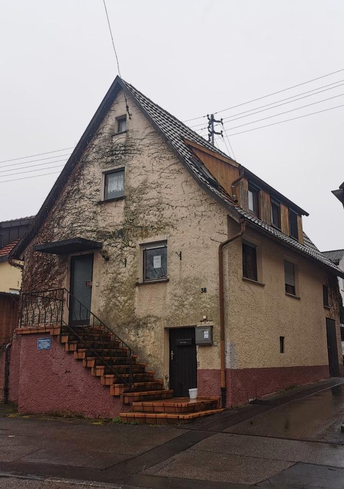 Thumbnail-Einfamilienhaus einziehen oder zuvor renovieren