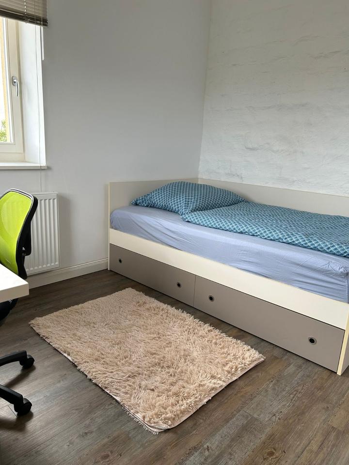 Thumbnail-Gemütliches Privatstudio in zentraler Lage – kurzfristig verfügba