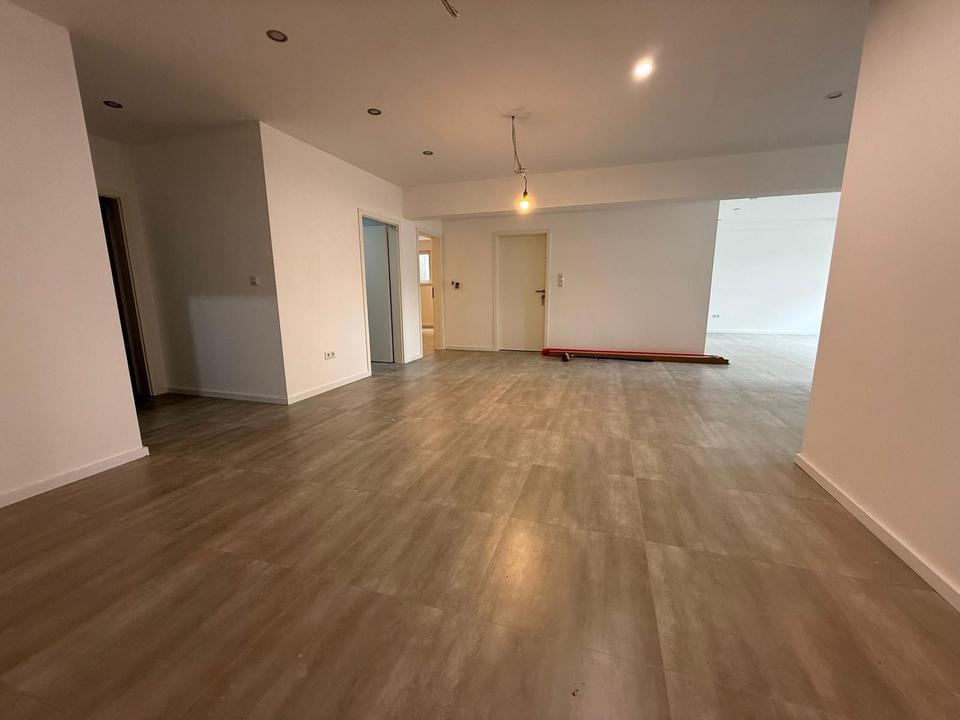 Thumbnail-Erstbezug! Hochwertige 4-Zimmer-Neubauwohnung in zentraler Lage