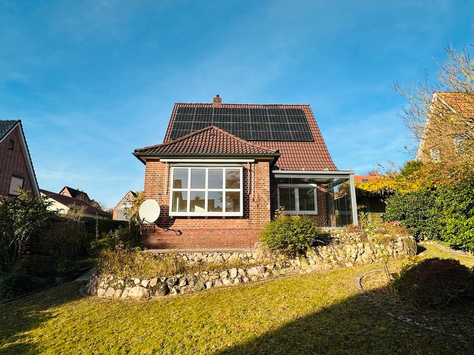 Thumbnail-Saniertes Einfamilienhaus in beliebter Lage in Stade