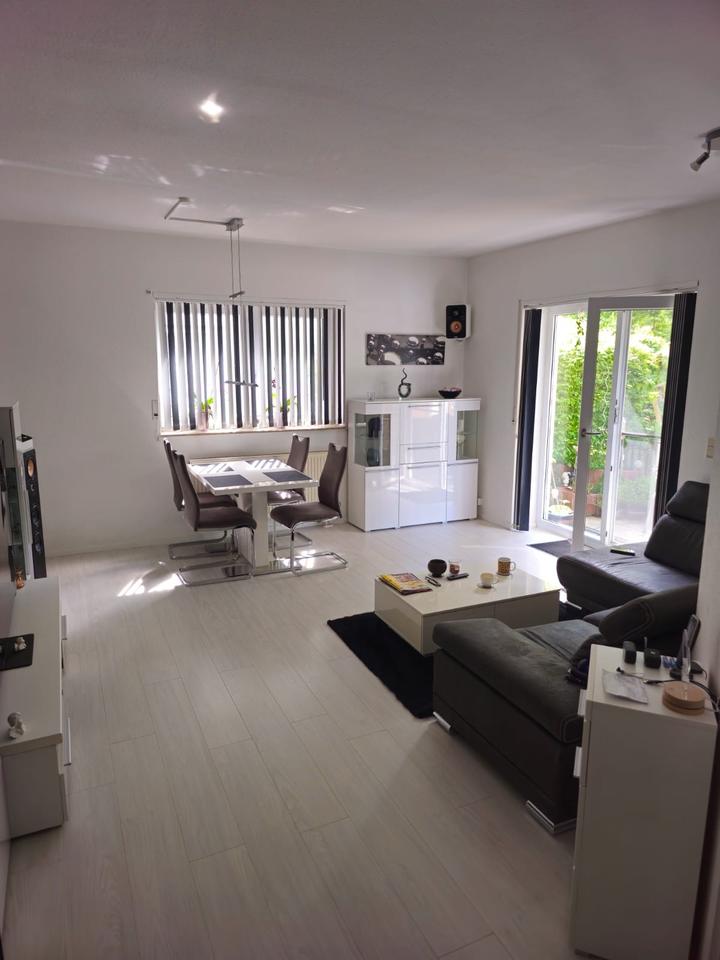 Thumbnail-Schöne 4-Zimmer WHG mit Balkon Küche und TG-Stpl. In RA- Niederbü