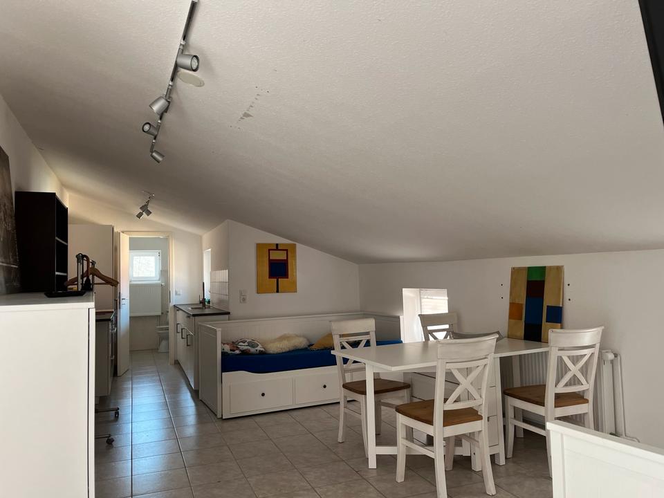 Thumbnail-kleine Wohung MonteureStudentenWE ggf. Kleingartennutzung