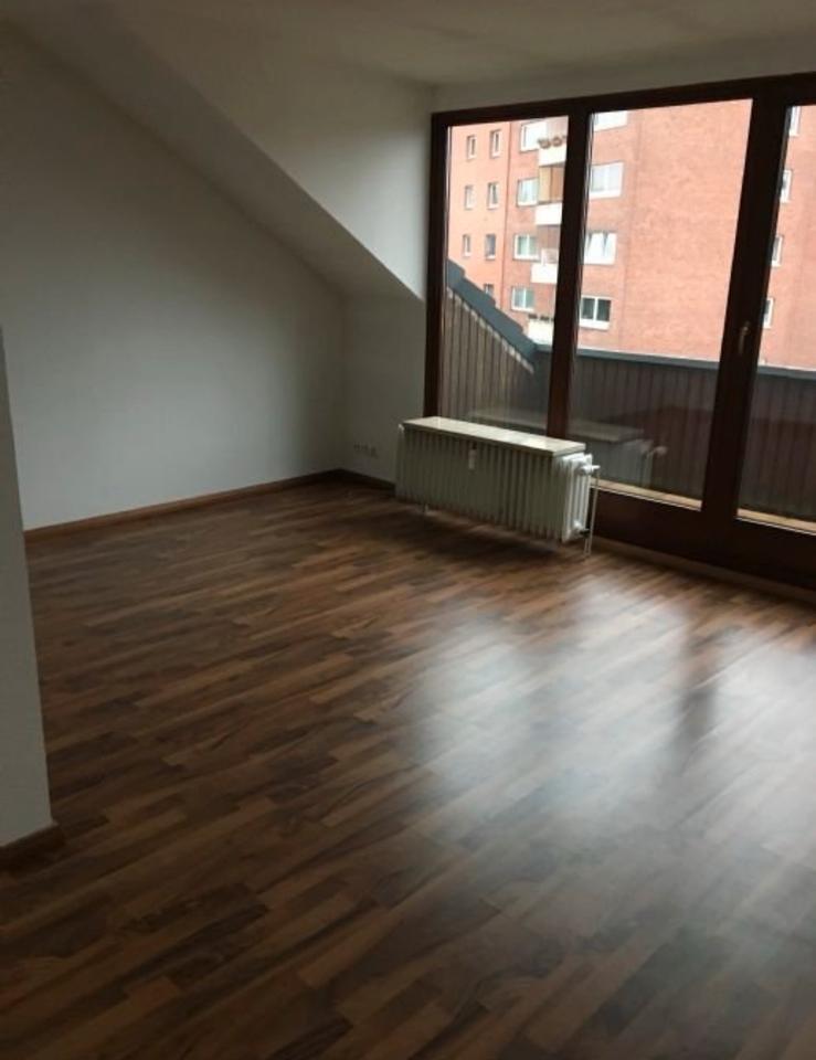 Thumbnail-2 Zimmer Dachgeschosswohnung Hamburg Tonndorf ab 01.05.26