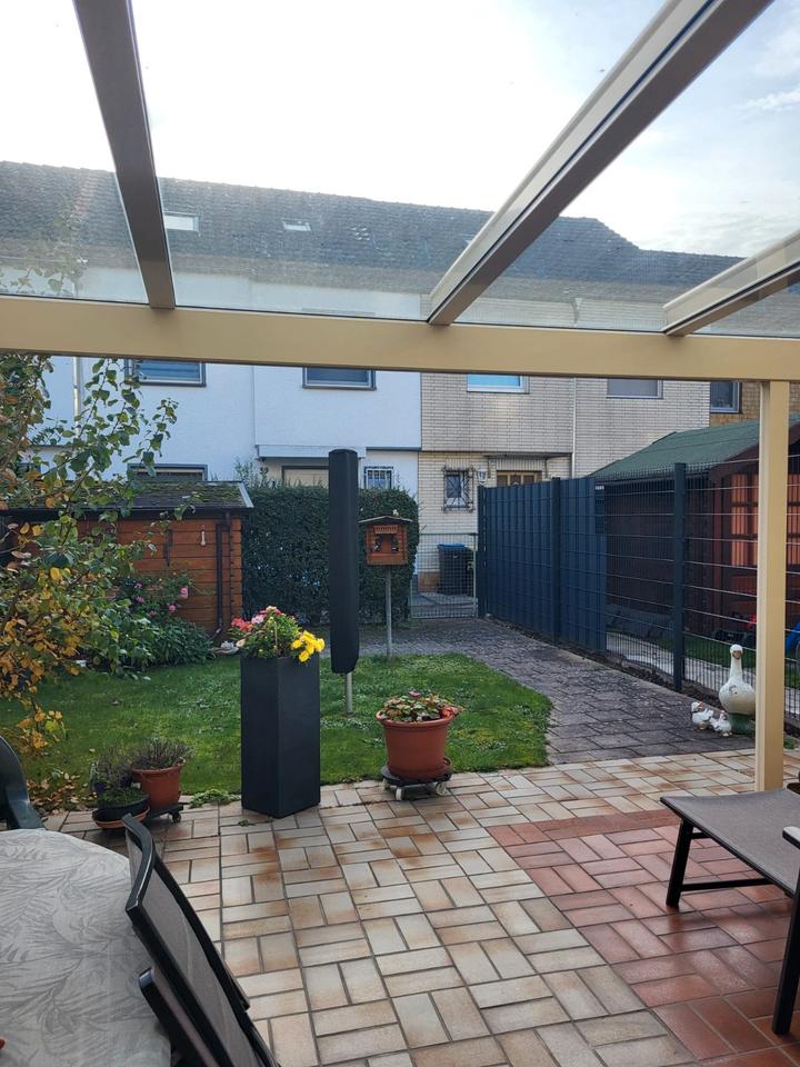 Thumbnail-Provisionsfrei: Reihenmittelhaus in Köln-Esch von Privat