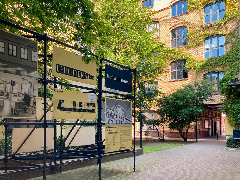 Thumbnail-Privater Büroraum für 2 Person in Regus Leuchtenfabrik