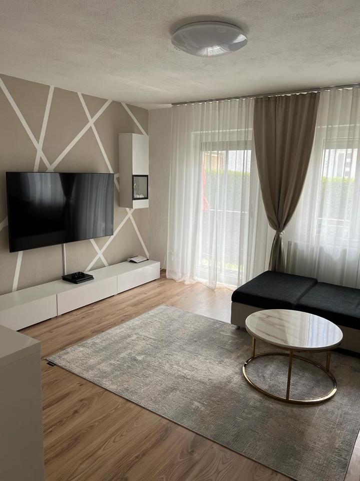 Thumbnail-Vermiete eine schöne Altbauwohnung 71mqm 3 Zimmer Balkon