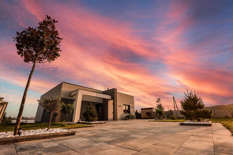 Thumbnail-Ferienhaus am See mit Strand Sauna Whirlpool Boot