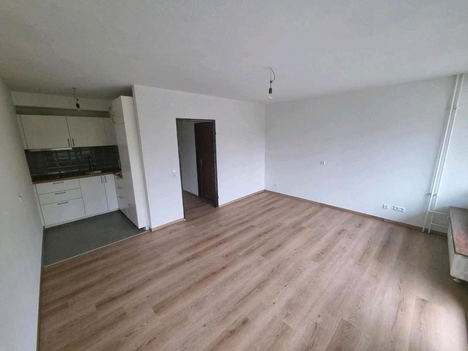 Thumbnail-Helle 1-ZBK (31qm) in zentr. Lage inkl. TG-Stellplatz