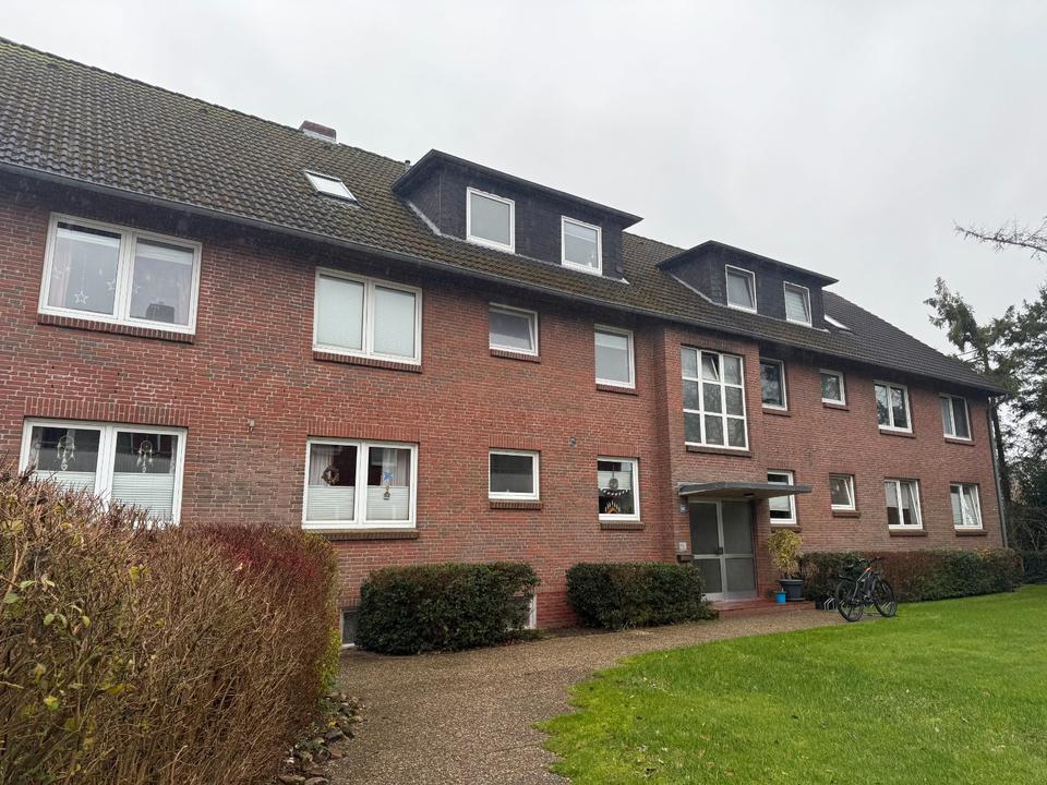 Thumbnail-Frei in Husum: Großzügige 3 Zi. Wohnung in Husum-Dreimühlen