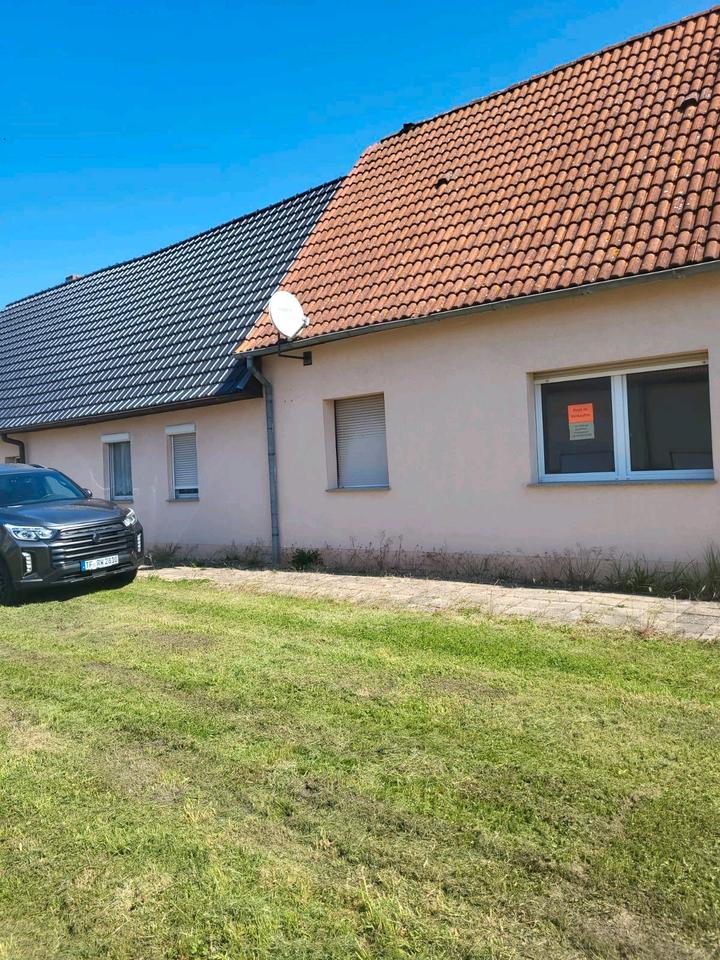 Thumbnail-Einfamielienhaus 5 Zimmer, 2980m2 Grundstück