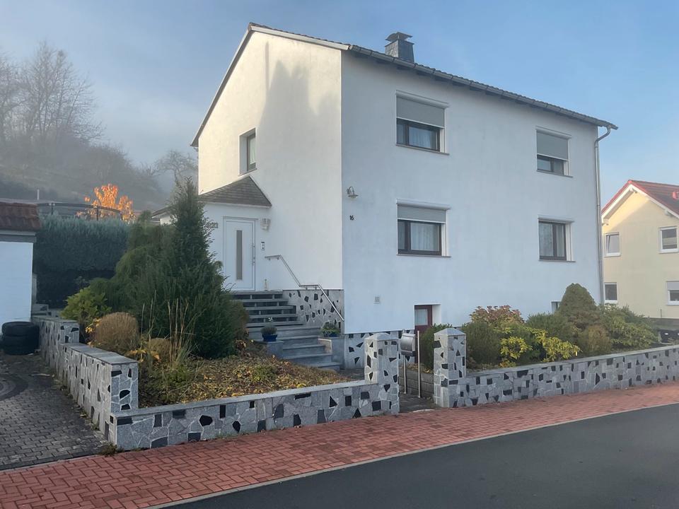 Thumbnail-Einfamilienhaus in Dautphetal- Allendorf