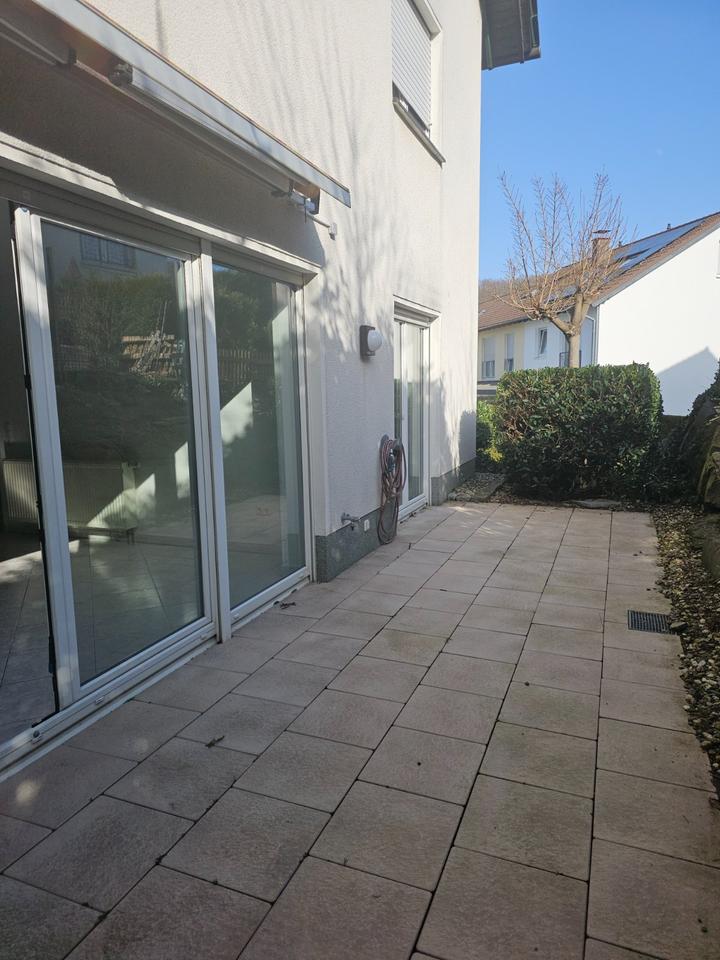 Thumbnail-Helle 2-Zimmer-Einliegerwohnung mit Terrasse