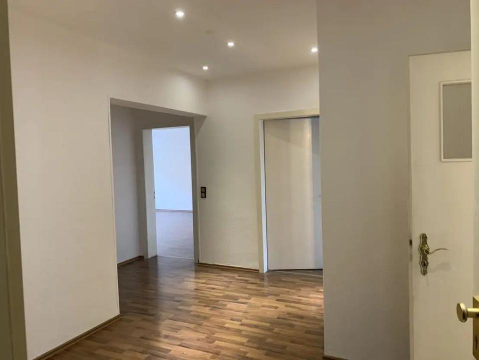 Thumbnail-Exklusive, gepflegte 2,5-Zimmer-Wohnung mit Balkon