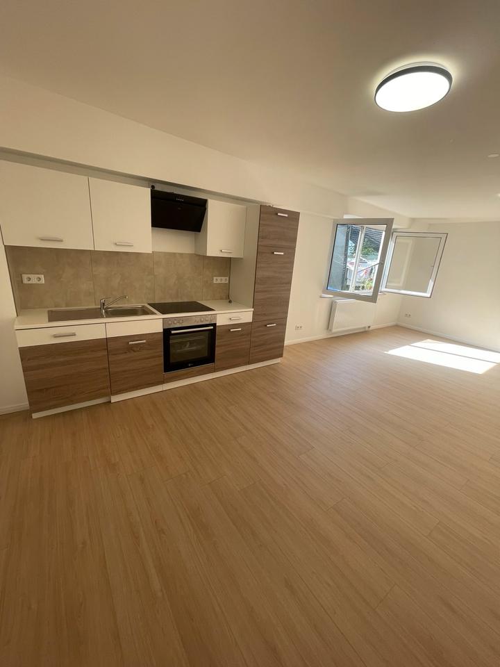 Thumbnail-Kernsanierte Erdgeschosswohnung in Zentraler Lage