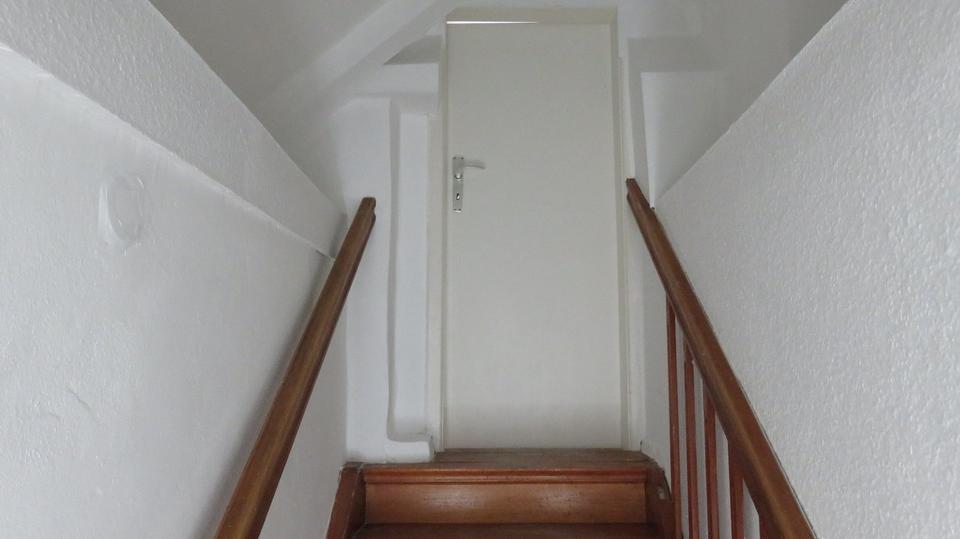 Thumbnail-Mietwohnung 1. Etage im vermieteten Zweifamilienhaus