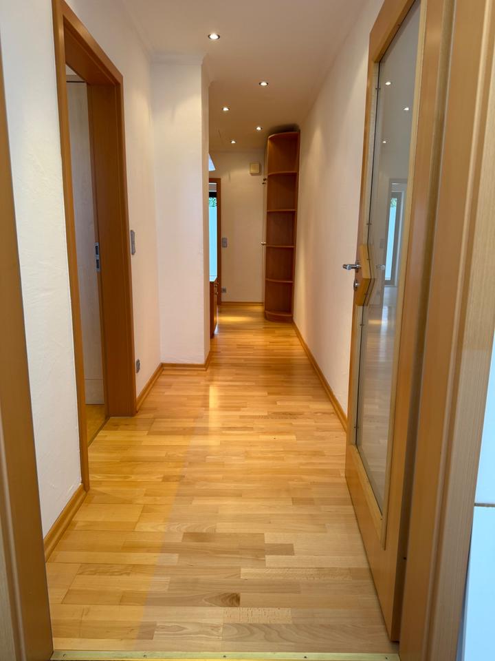 Thumbnail-115 m² im Einfamilienhaus mit großzügiger Terrasse