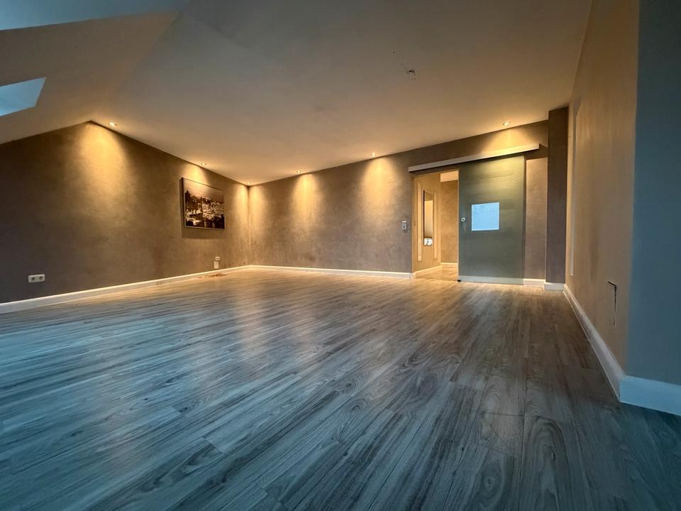 Thumbnail-Schicke 3,5 Zimmer Wohnung an der Eselshöhe zu Vermieten