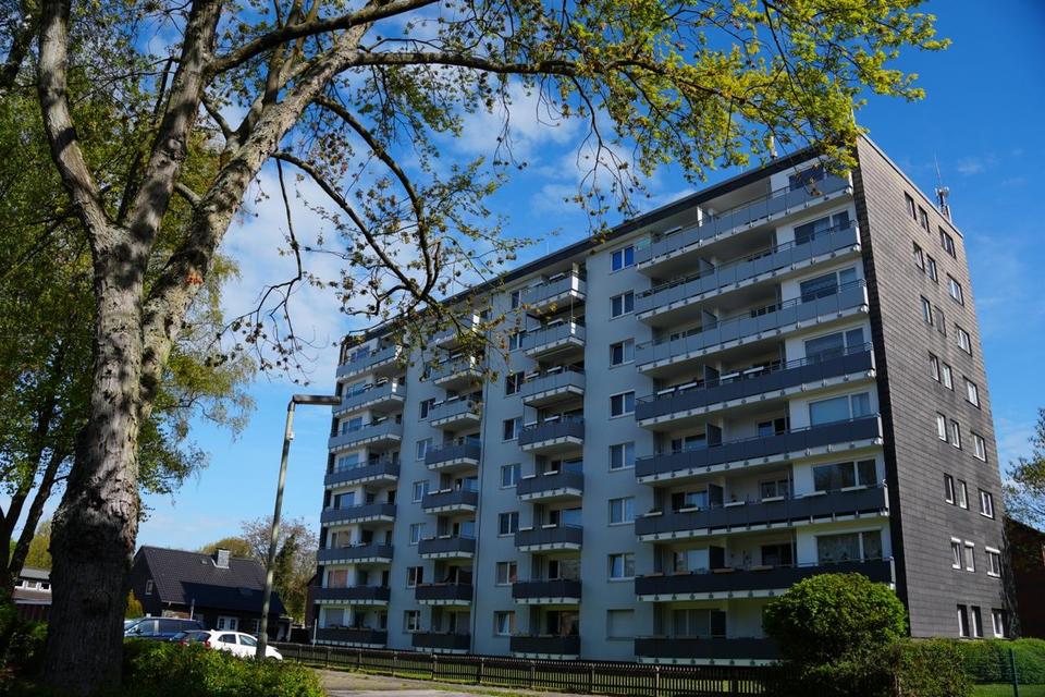 Thumbnail-Wohnung in Friedrichsfeld mit kernsaniertem Balkon