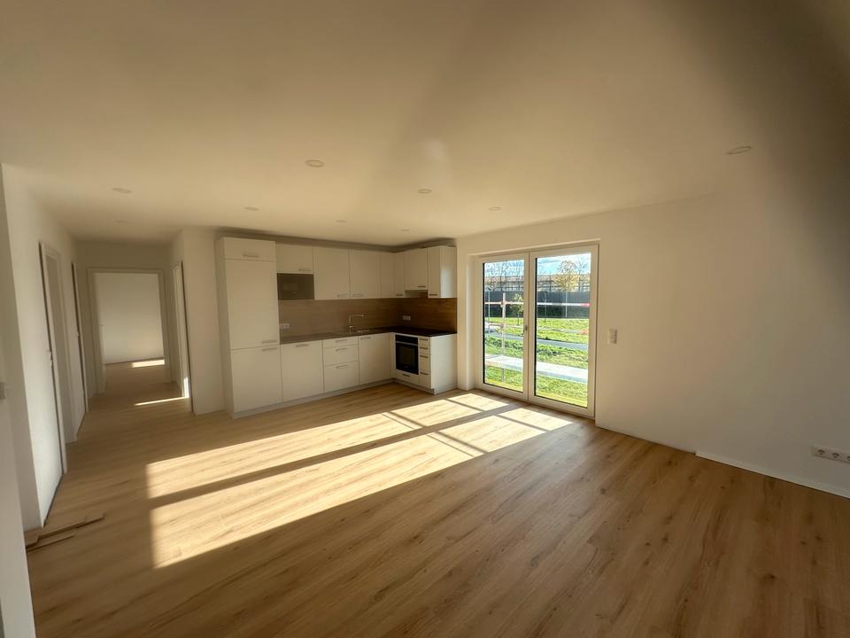 Thumbnail-Moderne & helle 4-Zimmer Mietwohnung in Veitshöchheim