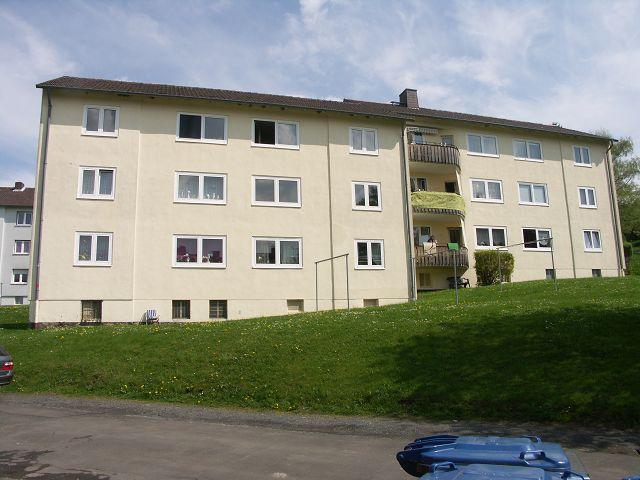 Thumbnail-freiwerdende 3 ZKB Wohnung mit Balkon in Hess. Lichtenau ( HELI-IT32-2R )