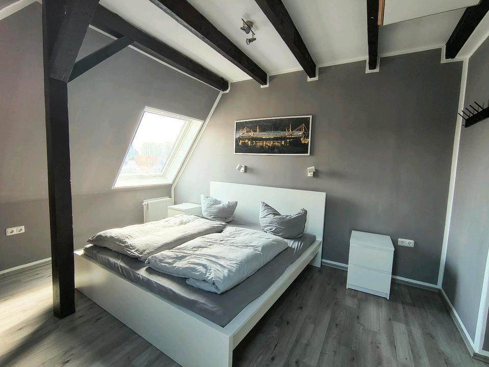 Thumbnail-Stilvolle, vollständig renovierte &möblierte Wohnung Warm 710€