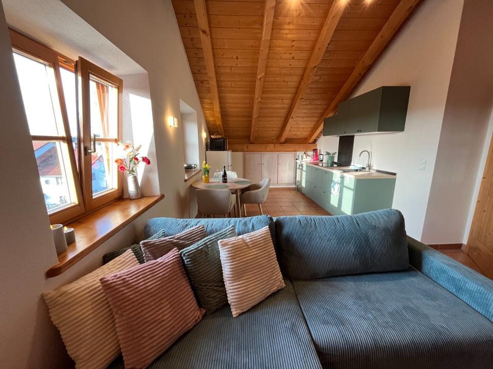 Thumbnail-Neu-Eröffnung Ferienwohnung Abendlicht Bayern Ostern Osterferien