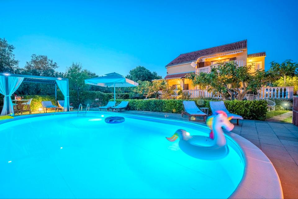 Thumbnail-Ferienhaus 