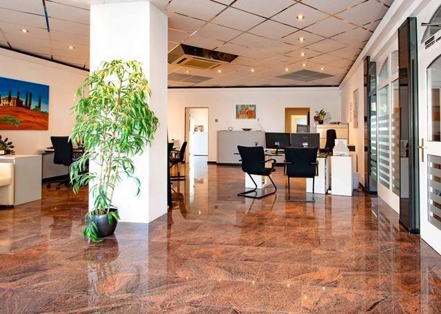 Thumbnail-Start Up Office oder Büro