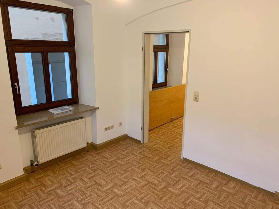 Thumbnail-1,5 Zi-App. neu renoviert, Regensburg, Nähe Arnulfsplatz, ab 1.6.