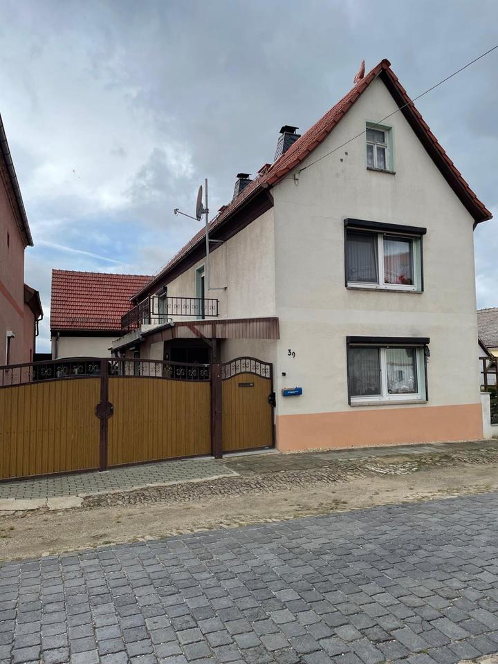 Thumbnail-EF-Wohnhaus m. Nebengebäude und Garten