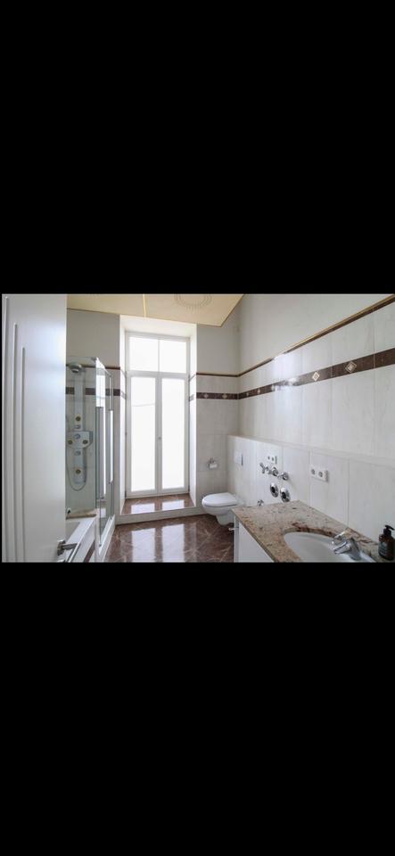 Thumbnail-WG-Zimmer in München – hell