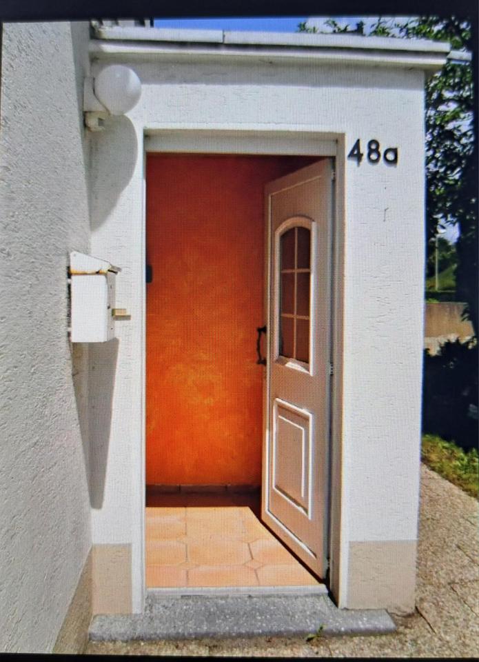 Thumbnail-Mengede helle 2,5 Zimmer Erdgeschoßwohnung