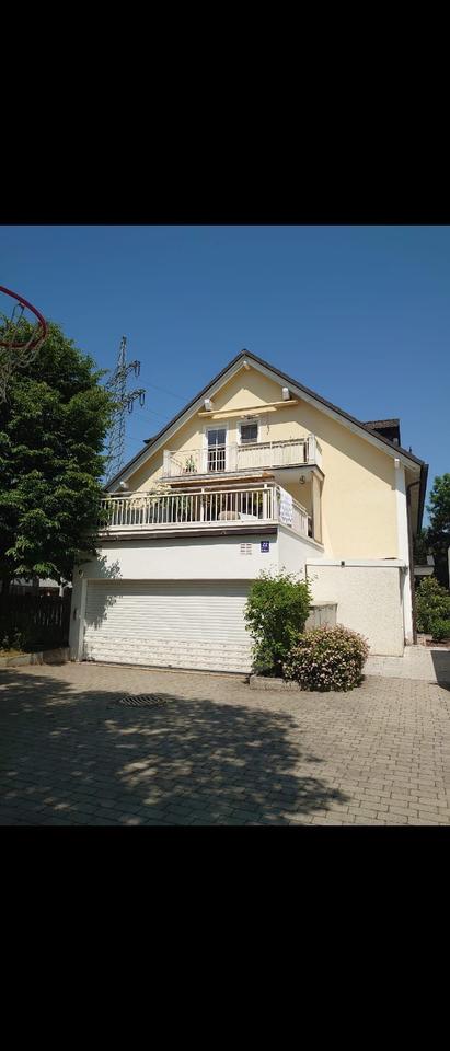 Thumbnail-Exklusive 2-Zi.-DG-Wohnung – Toplage München