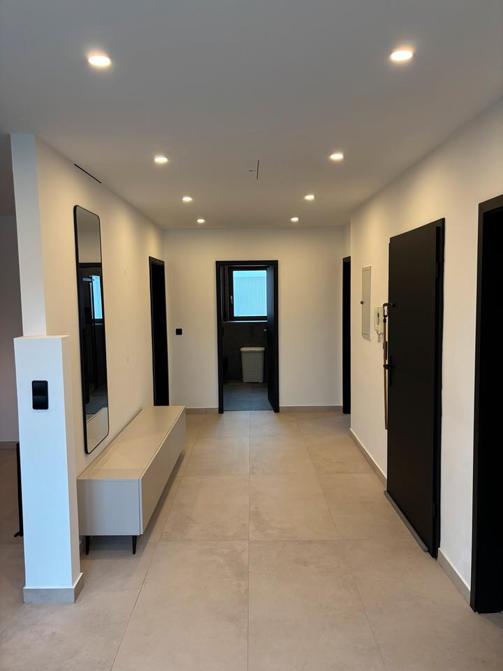 Thumbnail-Wohnung 80qm - 3 Zimmer Modernste Ausstattung