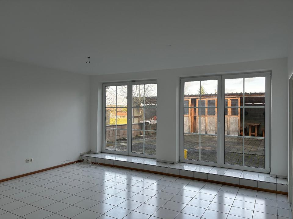 Thumbnail-Attraktive 2-Zimmer-Wohnung mit Einbauküche & Garagenstellplatz