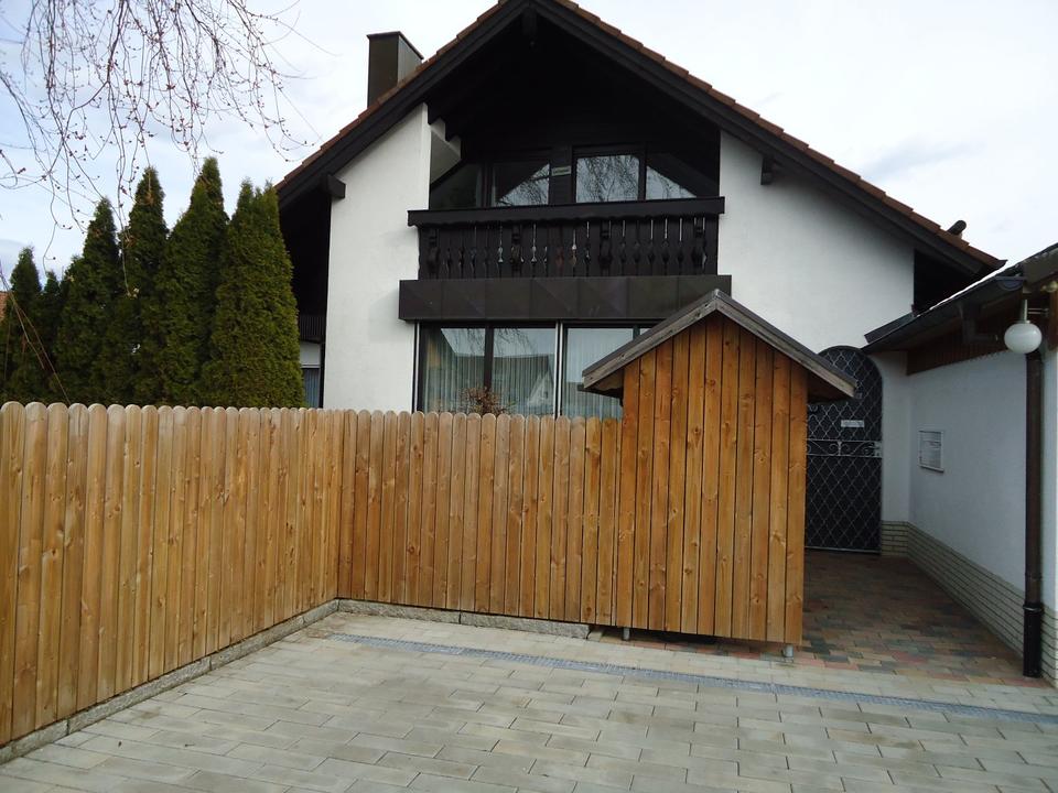 Thumbnail-Helle, gepflegte 3-Zi-DG Wohnung