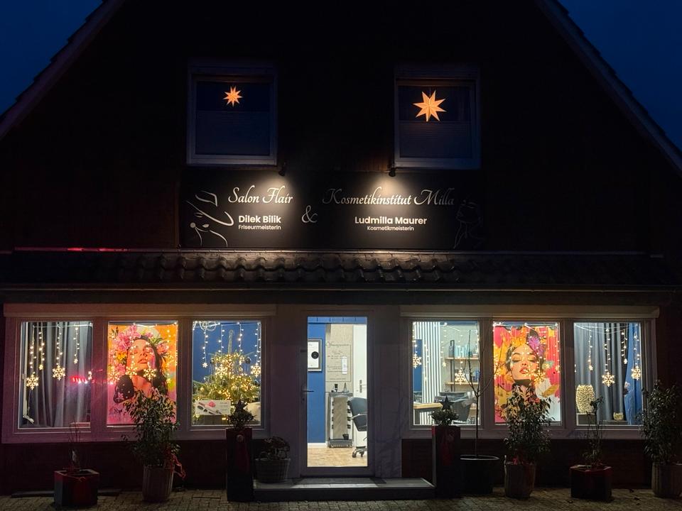 Thumbnail-GewerbeflächeBüroräume in gepflegten Salon.