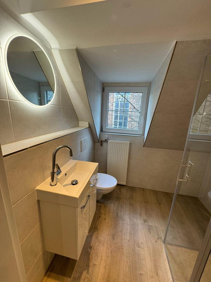 Thumbnail-Modernisierte DG-Wohnung im Herzen von 47546 Kalkar zu vermieten