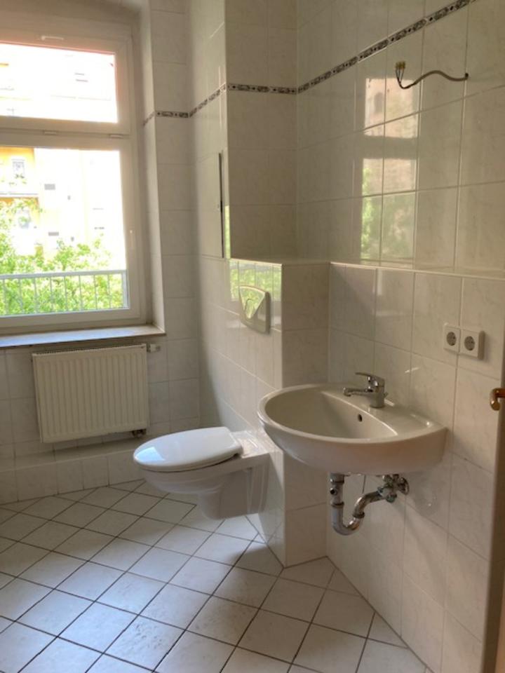 Thumbnail-Helle 2-Raum-Wohnung mit Balkon im 2. OG