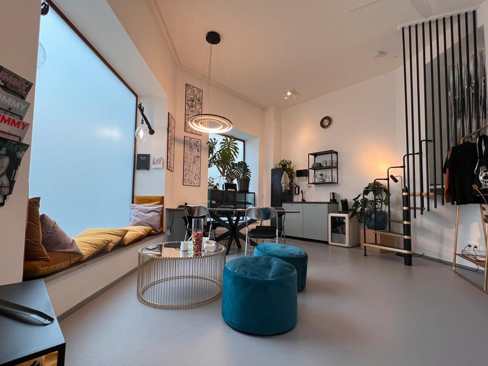 Thumbnail-Schönes StudioAtelierCoworking-Space ab sofort abzugeben