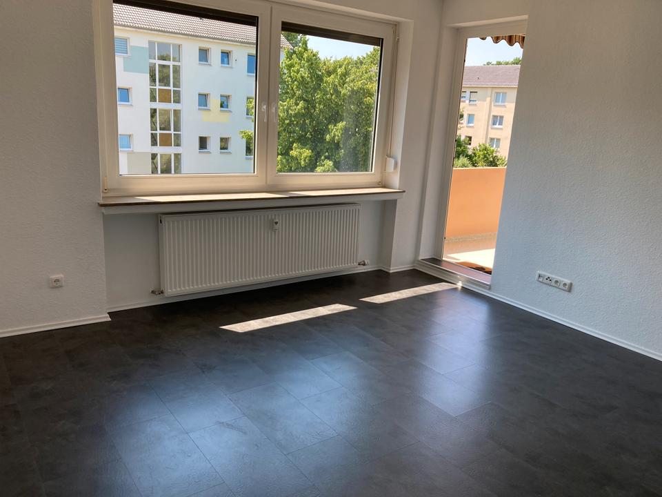 Thumbnail-BREMEN - HUCHTING- SODENMATT- Kernsan. Wohnung