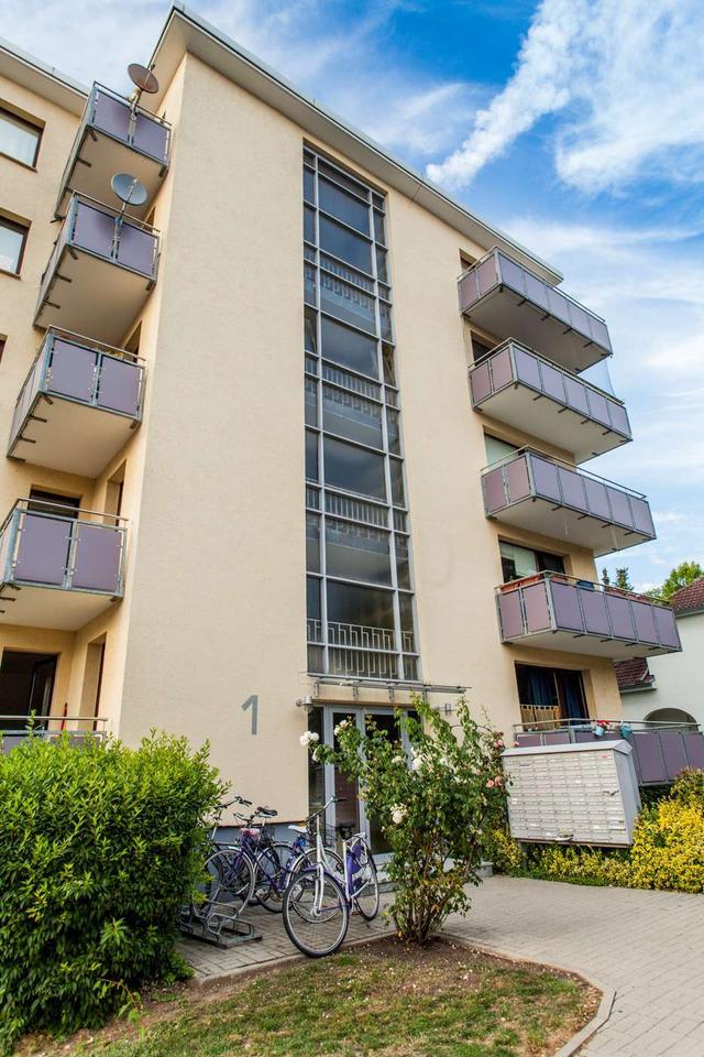 Thumbnail-Moderne 1-Zimmer-Wohnung in Göttingen mit Balkon