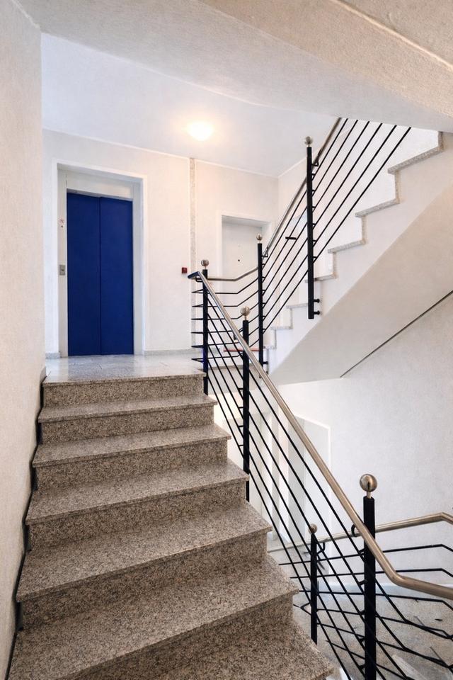 Thumbnail-Moderne 2-Zimmer-Wohnung mit Balkon, Carport & Aufzug im Ortskern von Dieringhausen