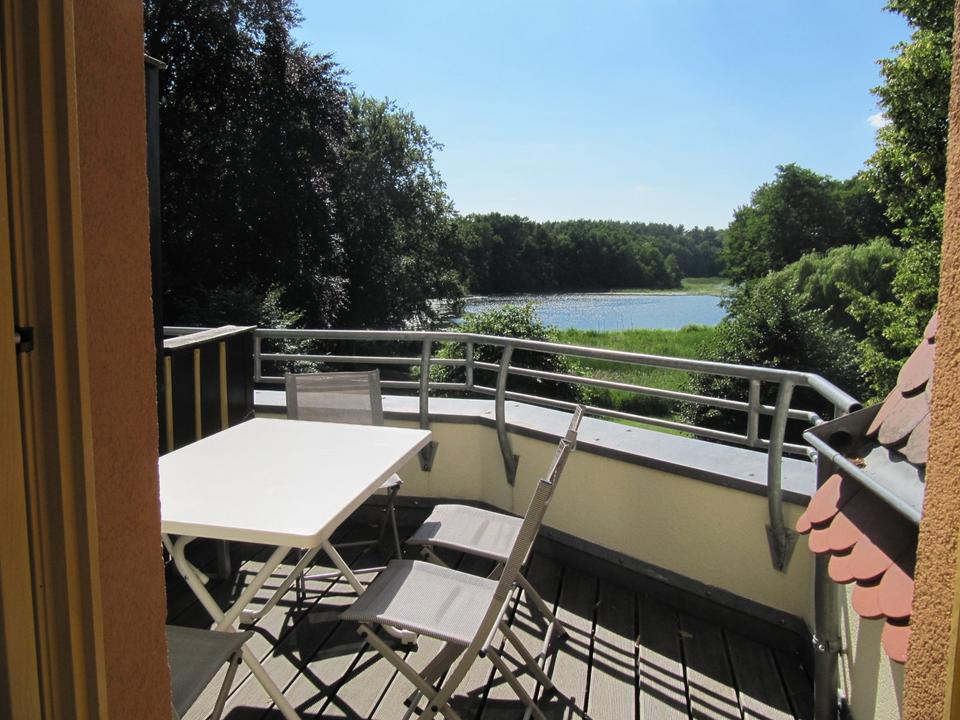 Thumbnail-Ein Stück Gutshaus am See