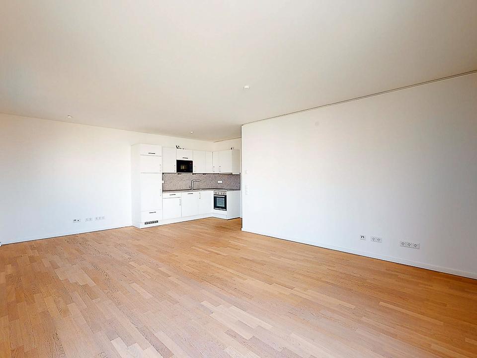 Thumbnail-Helle 2 Zimmerwohnung mit Einbauküche