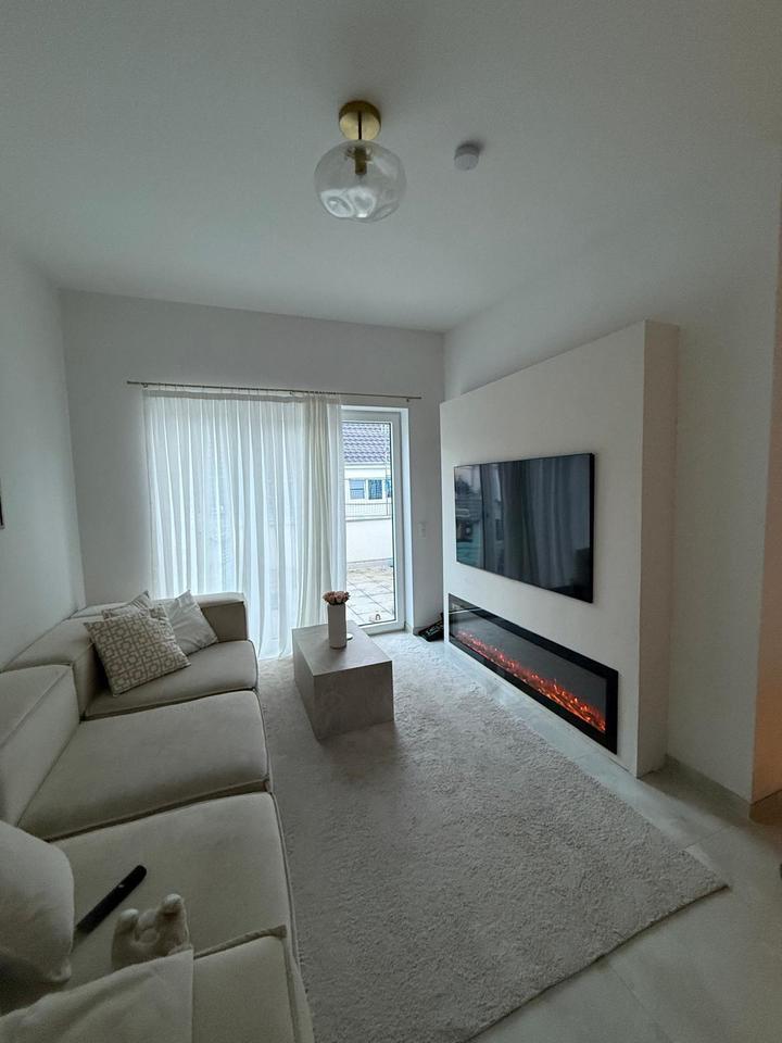 Thumbnail-Moderne 4 Zimmer-Wohnung in Hamburg Jenfeld