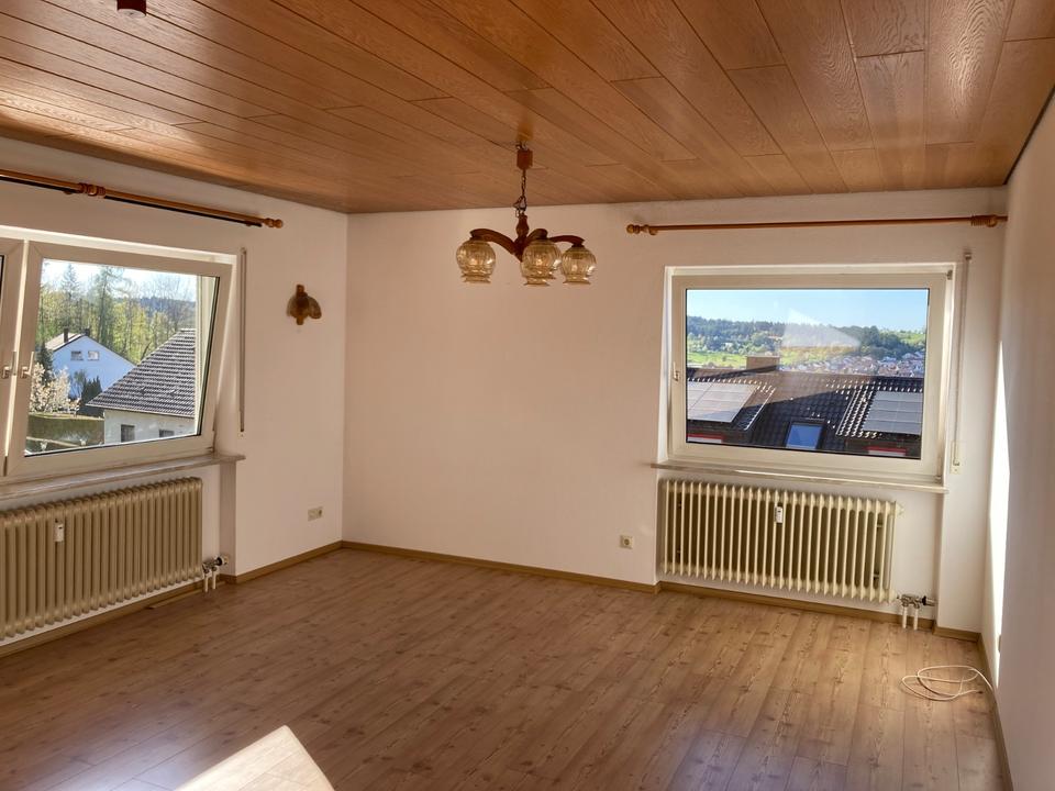 Thumbnail-3-Zimmer Wohnung in Geislingen mit Garage ab sofort verfügbar