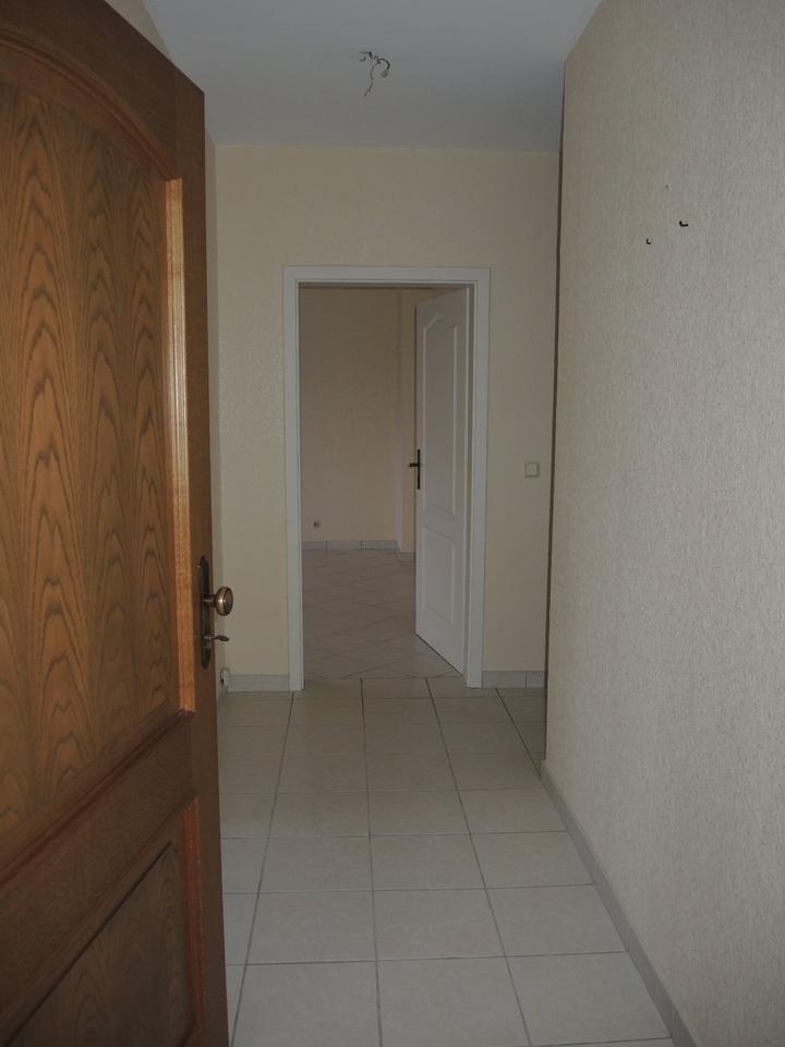 Thumbnail-Mietwohnung 2 Zimmer-Küche-Bad