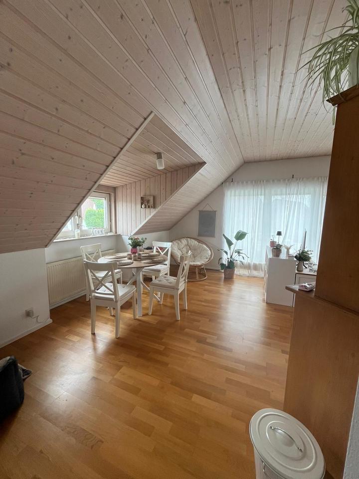 Thumbnail-2 12 Zimmer DG Wohnung 53m2